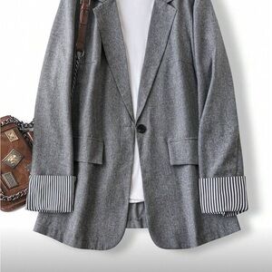 3/$10 SHEIN Gray Striped Cuff Blazer